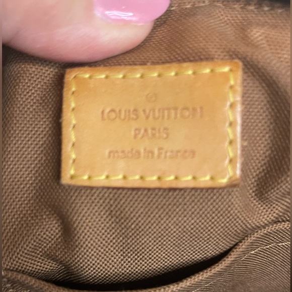 Louis Vuitton Tivoli Handbag PM - Picture 7 of 7